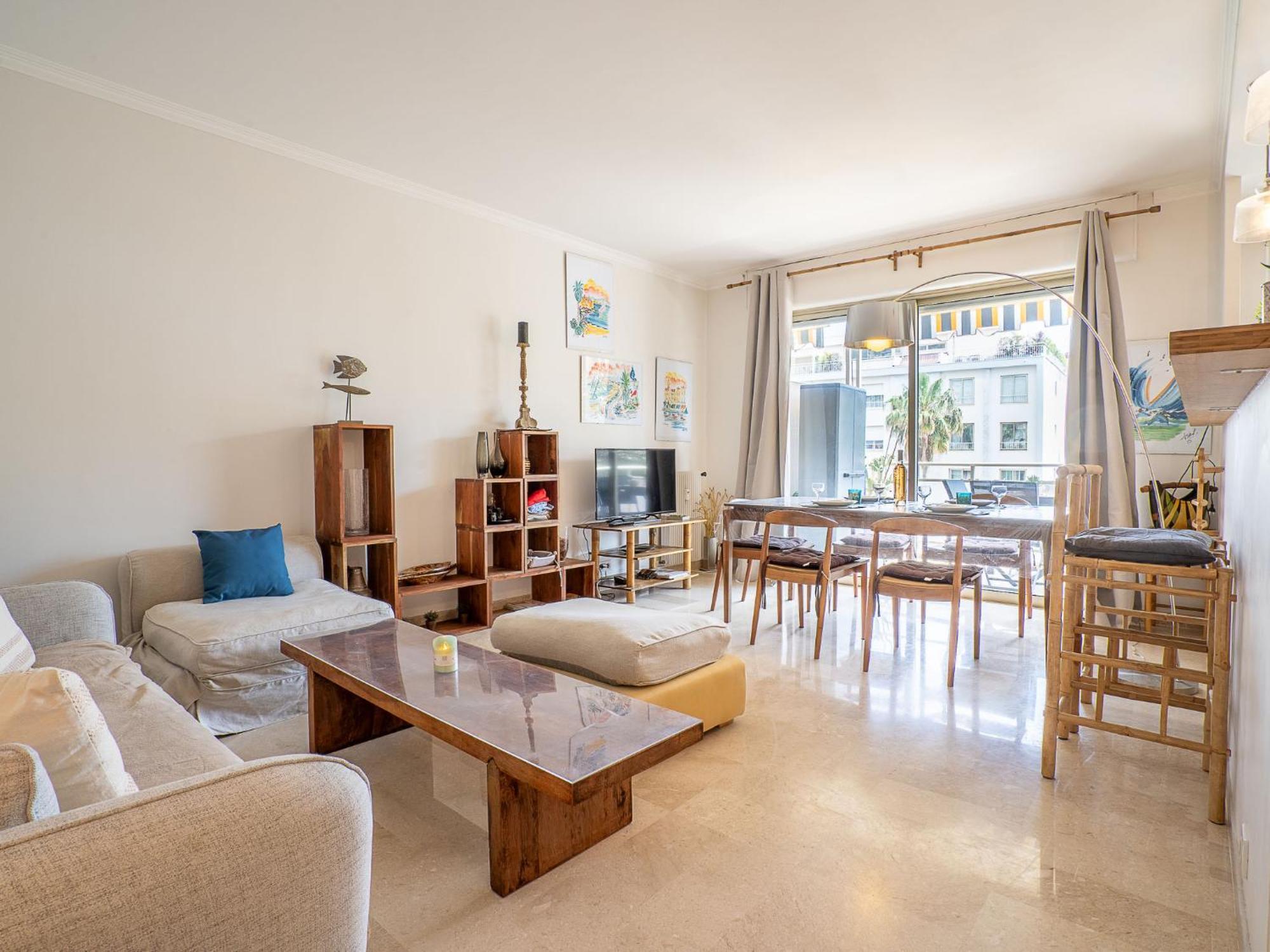 Apartamento Les Aliscamps By Interhome